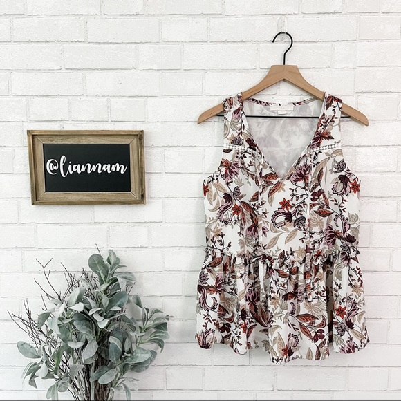 c & e Tops - c&e White Floral Sleeveless Peplum Top